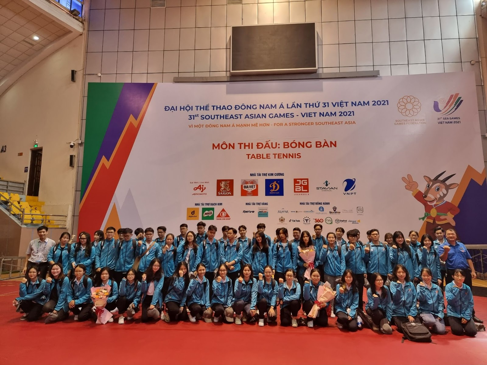 Theo chân tình nguyện viên CNT-ers khám phá sự kiện thể thao lớn nhất khu vực - SEA GAMES 31